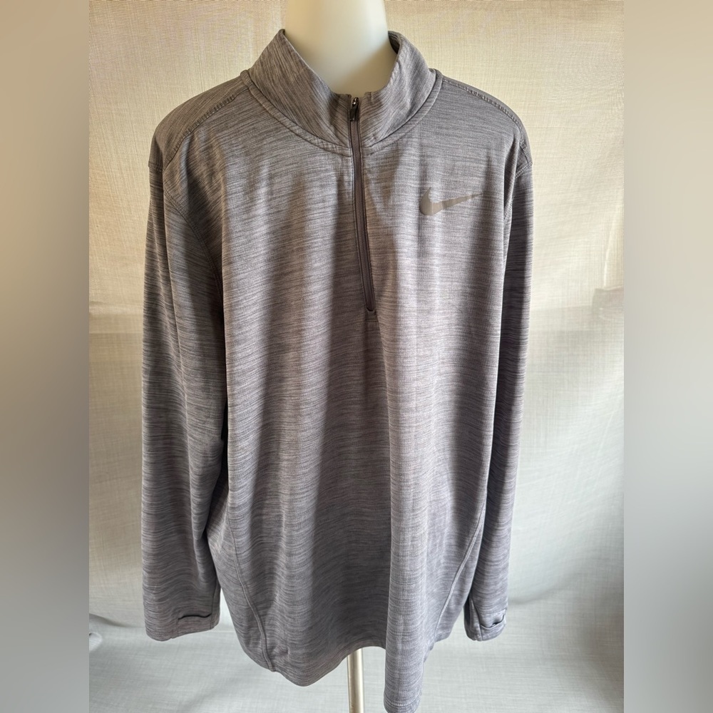 XL dri fit pullover long sleeve shirt with thumb holes